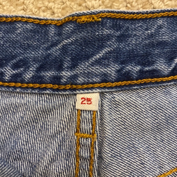 501® Levi Original High Rise Shorts - Picture 4 of 5